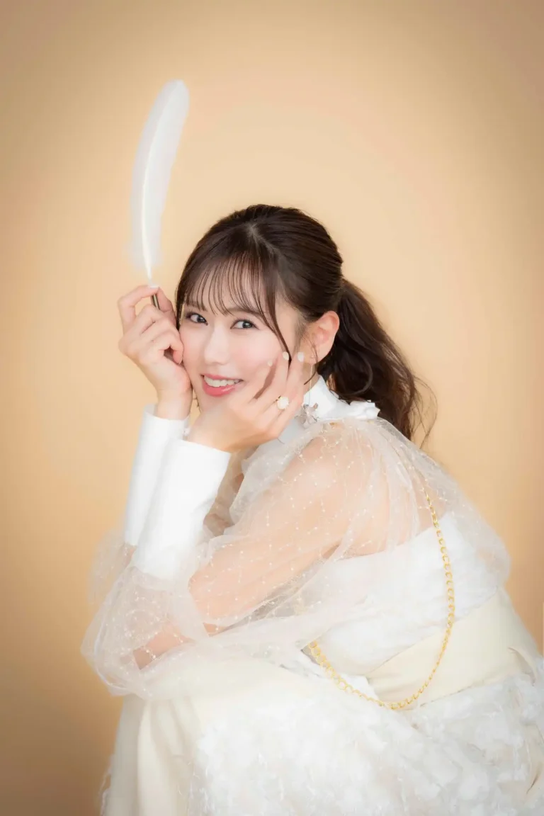 TRUE Rilis Video Musik “Blue Days” untuk Lagu Pembuka As a Reincarnated Aristocrat